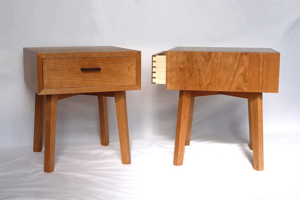 Pair of cherry bedside tables with dovetailed drawer